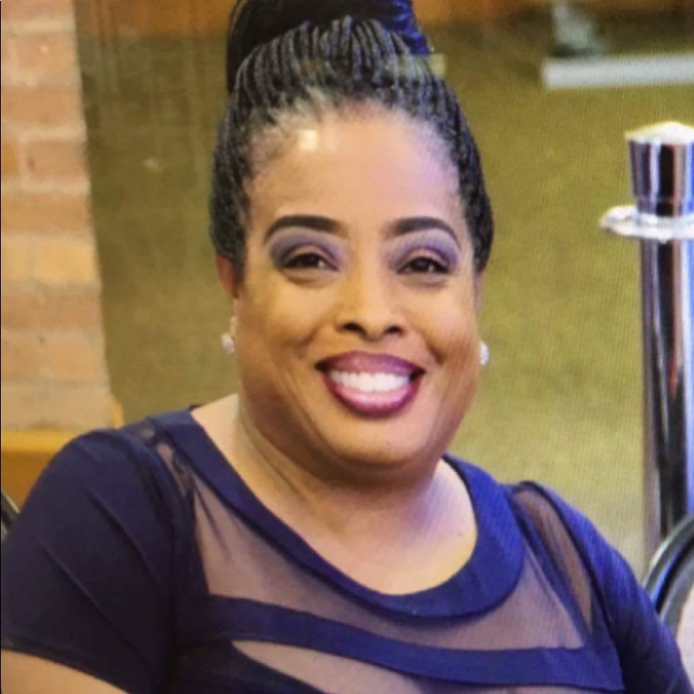 Meet your Posher, Stephanie